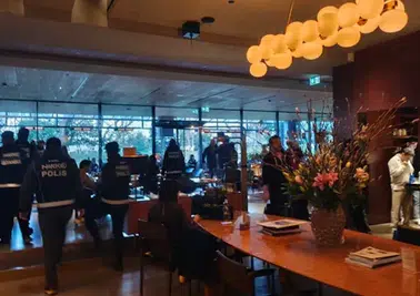 İstanbul Bebek'te Clubhouse'a uyuşturucu baskını, giriş çıkışlar kapatıldı!