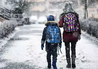 Kar tatili dalga dalga yayıldı: Çok sayıda ilde okullar tatil edildi