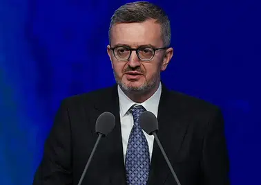 İletişim Başkanı Duran’dan CHP’ye sert tepki: Meclis’teki yemin girişimi saygısızlıktır