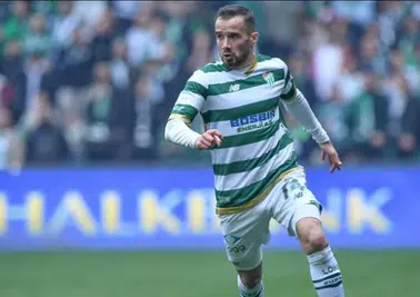 Bursaspor'a şampiyonlukla veda etti: Çocukluk hayalini gerçekleştiren Talha Yünkuş yeni takımına imzayı attı