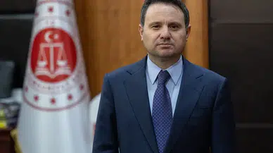 Akın Gürlek’in eşi kim, ne iş yapıyor? Resmî kaynaklarda mesleği var mı?