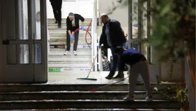 Kahramanmaraş’ta kanlı saldırının izleri siliniyor: Okulda hüzünlü temizlik mesaisi