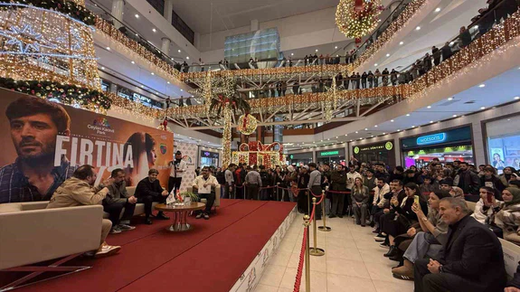 Diyarbakır'da Çekilen 'Fırtına Kız' Sinema Filminin Gala Gecesi Düzenlendi