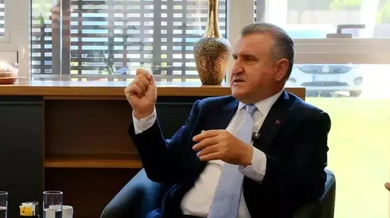 Bakan Bak VAR Merkezi’ni ziyaret etti: Rizespor – Galatasaray