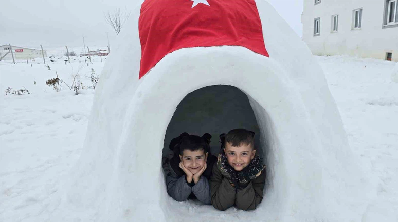 Yozgat'ta Bulunan Eskimo Evi, Alaska ile Yanıltıcı Bir Bağlantı Kuruyor
