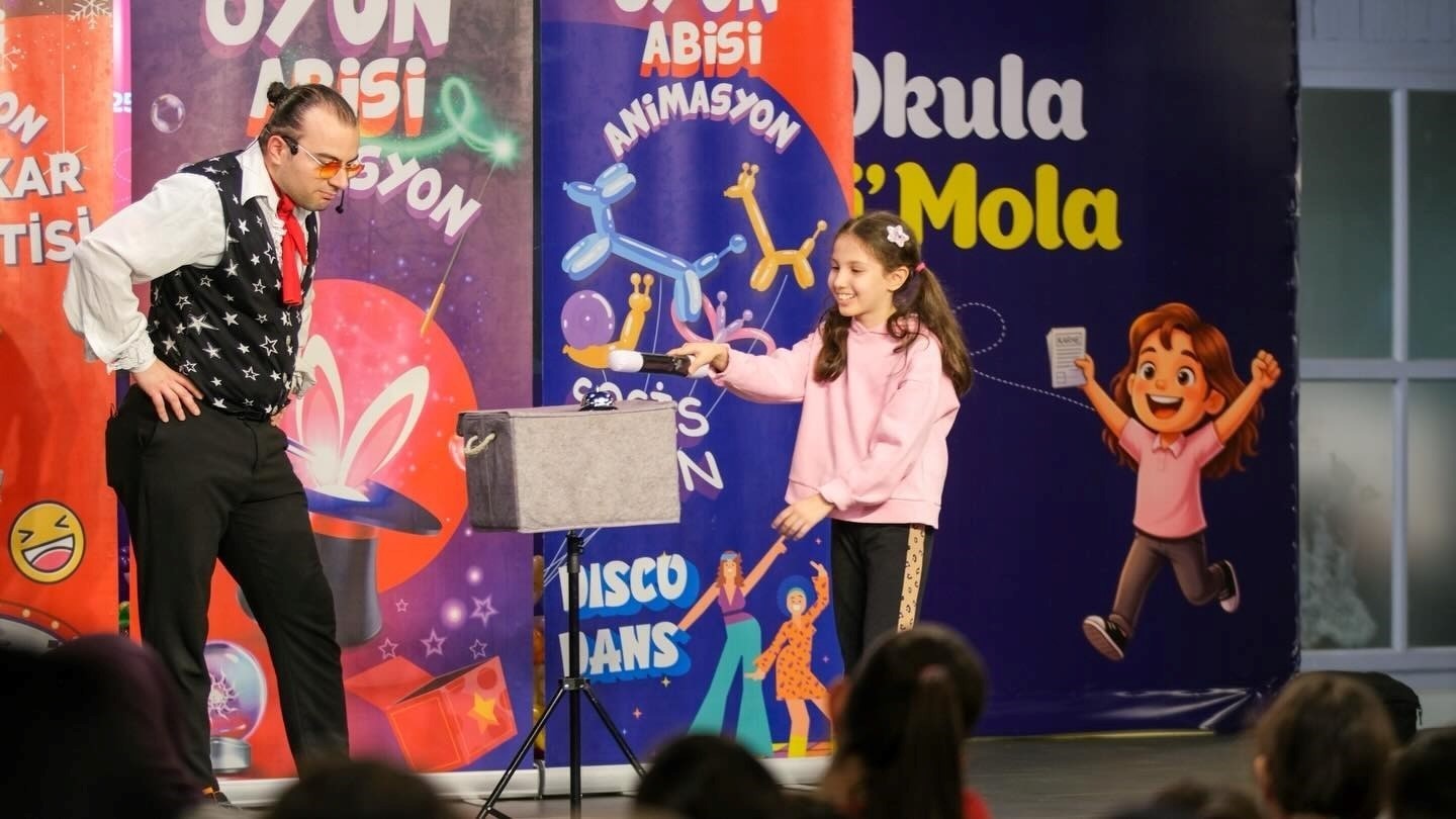 Yarıyıl tatilinde bilim merkezinde eğlence dorukta